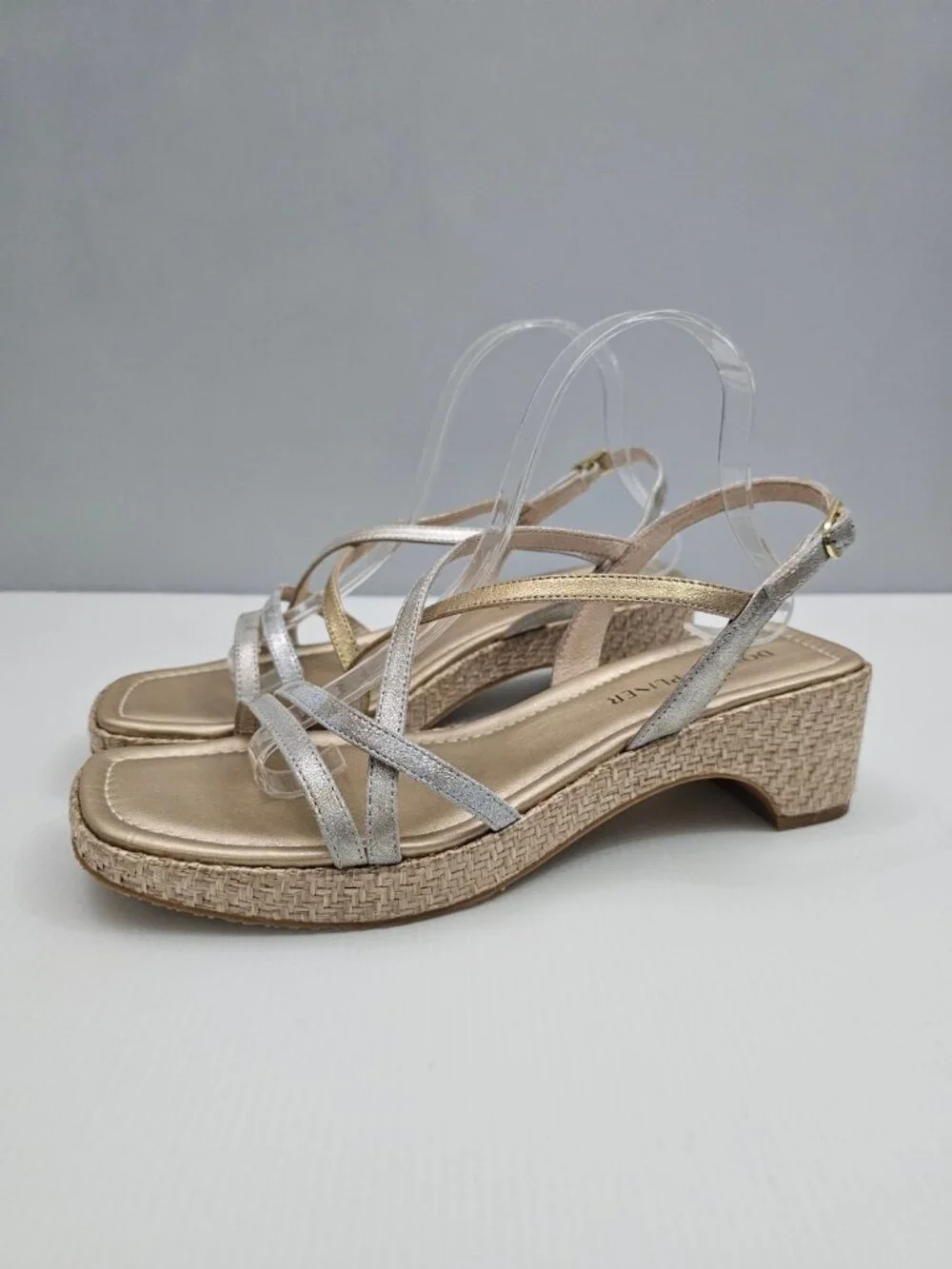 Donald Pliner Rosalie Strappy Wedge Sandal Womens 9.5 Platino Gold Leather NEW